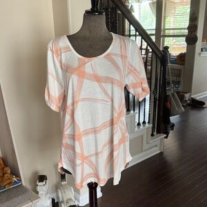 Lularoe Morgan Shirt sz L